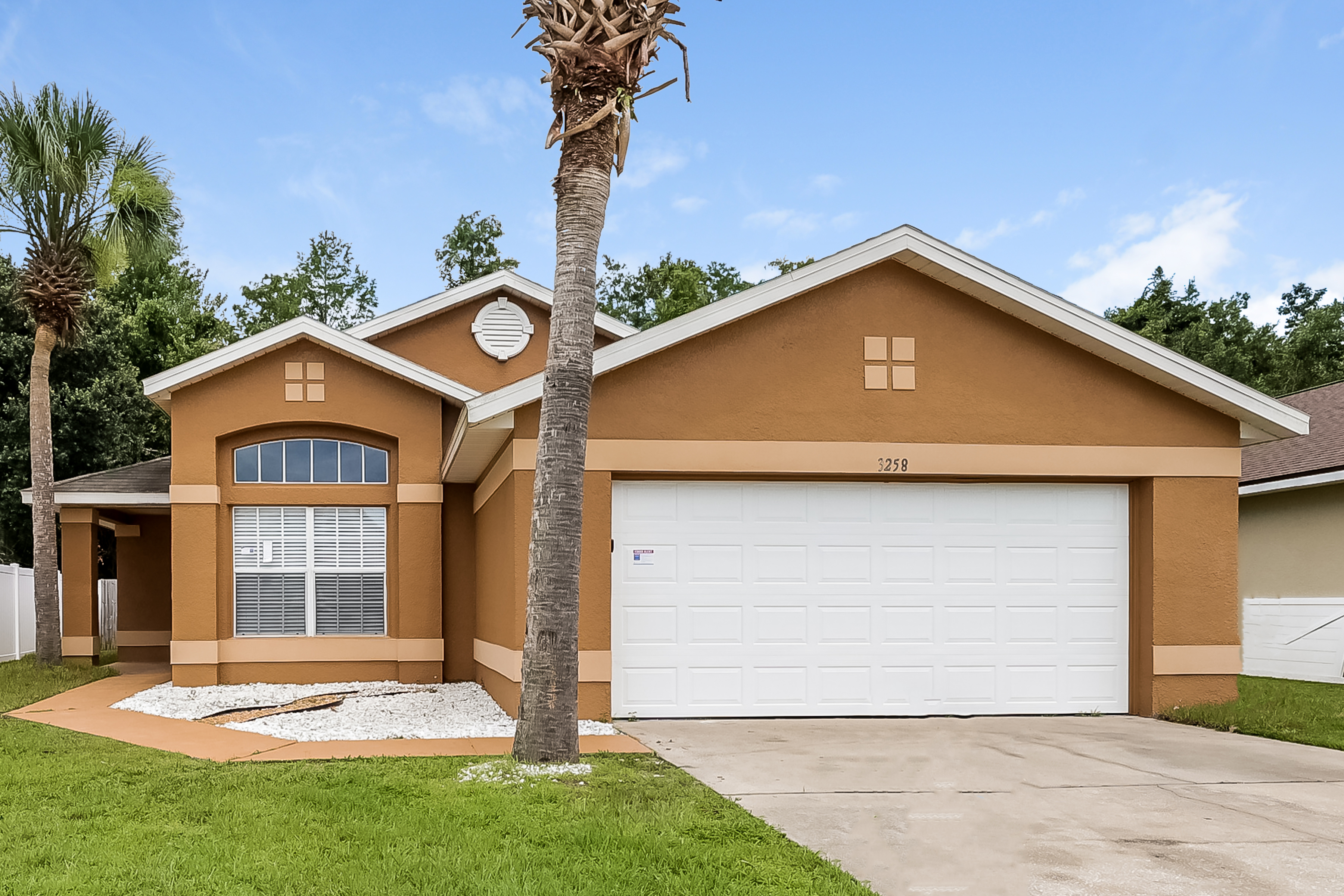 3258 Fairfield Dr Kissimmee, FL 34743